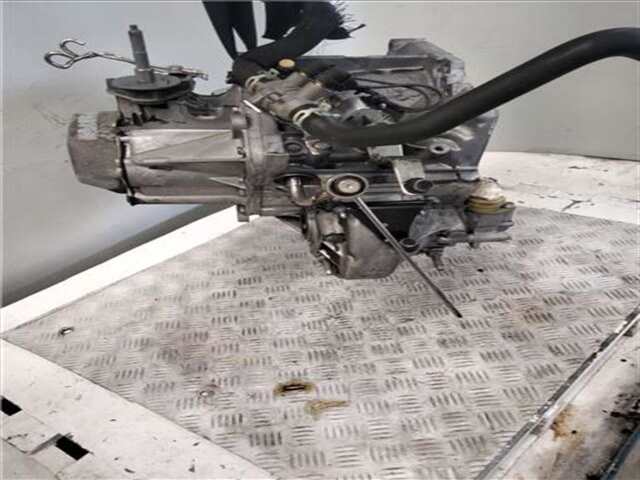 Foto 3ª: Caja Cambios Peugeot Partner 1.6 CONFORT [1.6 LTR. - 55 KW 16V HDI CAT (9HT - DV6BTED4)] [9H02]