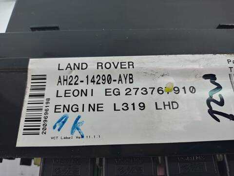 Foto 3ª: Caja Reles Fusibles Land Rover Discovery TDV6 HSE 245CV 180KW [306DT] (2010)