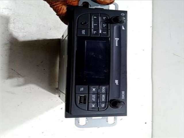 Foto 2ª: Sistema Audio Radio CD Renault Master 2.3 L3H1 3.5T [2.3 LTR. - 100 KW DCI DIESEL FAP ENERGY CAT] [M9T 726]