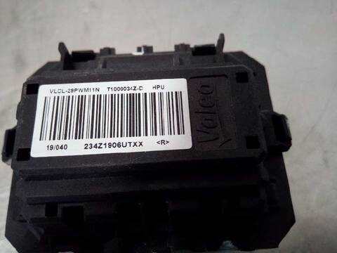 Foto 3ª: Calefacción Peugeot 208 156CV 115KW