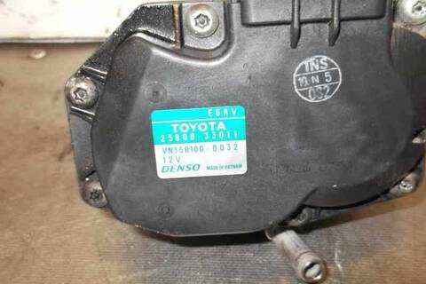 Foto 4ª: Valvula EGR Toyota Yaris ACTIVE 90CV 66KW [1ND] (2012)