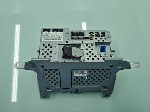 Foto 2ª: Pantalla Multifuncion Land Rover Range V6 TD HSE 190CV 140KW [276DT] (2007)