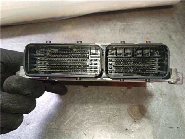 Foto 3ª: Centralita Motor ECU Peugeot 2008 1.2 STYLE [1.2 LTR. - 60 KW 12V E-VTI - PURETECH]