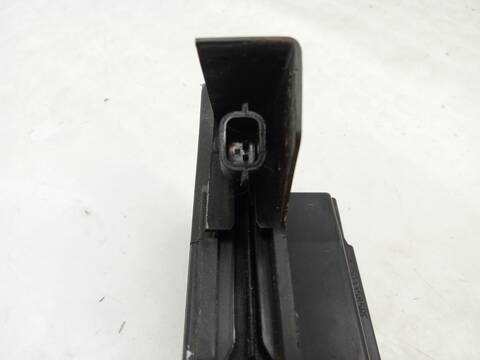 Foto 2ª: Cerradura Puerta Trasera Izquierda Dacia Sandero TCE 90 B8M1 B8MA) 90CV 66KW [H4B 400,H4B 412,H4B 411,H4B 410,H4B 408] (2015)