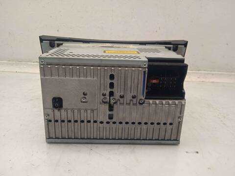 Foto 3ª: Sistema Audio Radio CD Mercedes Clase E 180 3.2 V6 18V CAT BERLINA 224CV 165KW [M112949] (2004)