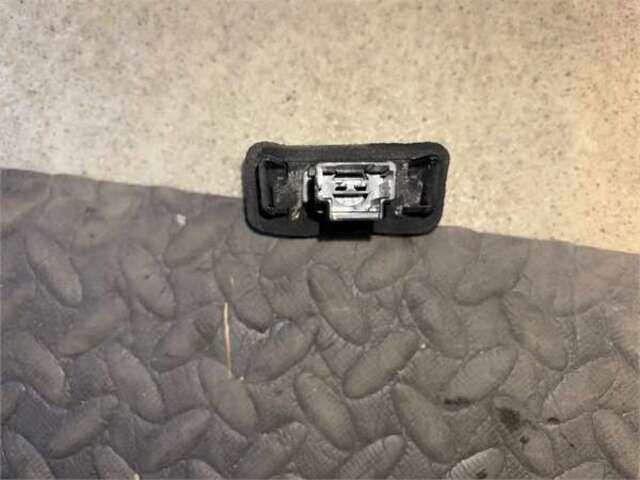 Foto 3ª: Piloto matricula Peugeot 407 2.0 HDI 135 [RHR (DW10BTED4)]