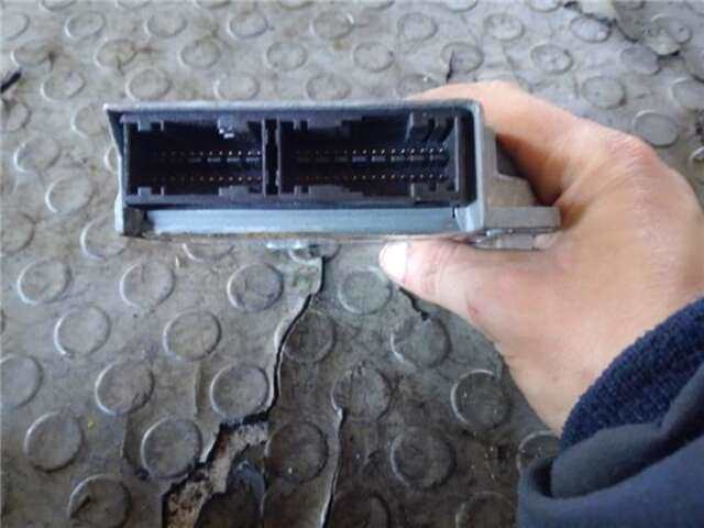 Foto 2ª: Centralita Airbag Citroen C4 1.6 COLLECTION [1.6 LTR. - 80 KW HDI CAT (9HY - DV6TED4)] [9HY (DV6TED4)]