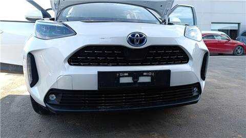 Paragolpes Delantero Toyota Yaris 1.5 HYBRID MXPJ10) 116CV 85KW