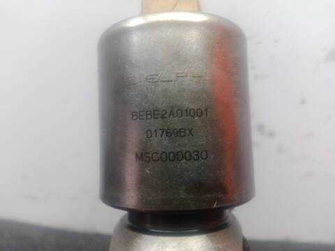 Foto 3ª: Inyectores Land Rover Defender 2.5 TD5 4X4 L316) 122CV 90KW [15P] (2004)