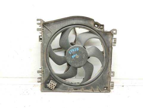 Foto 4ª: Electroventilador Renault Clio 1.5 DCI DIESEL CAT 75CV 55KW [K9K 67] (2014)