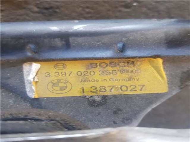 Foto 2ª: Motor Limpia Delantero Bmw Serie 3 315 1.8 318I [1.8 LTR. - 83 KW CAT] [M40 B18 (18 4 E1)]