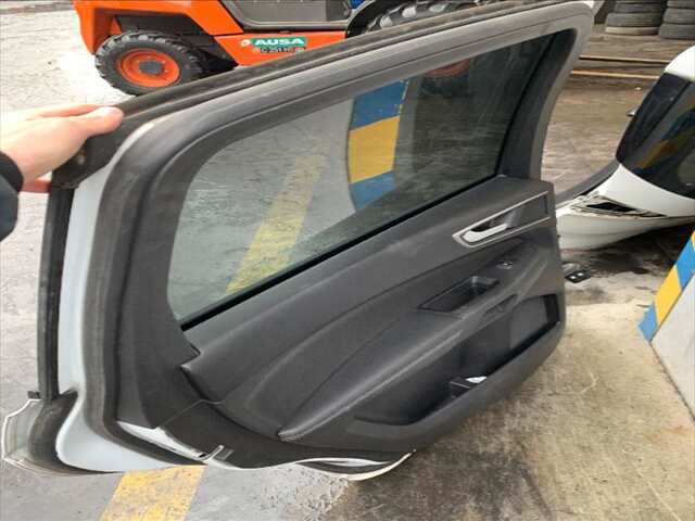 Foto 2ª: Puerta Trasera Izquierda Ford S Max 2.0 TDCI150CV CDR DESDE 05/2015 HASTA 05/2023 [T7CL] (2015)