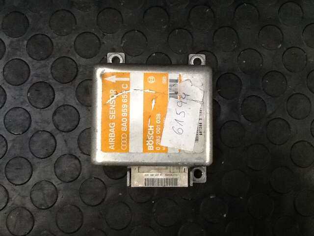 Foto 2ª: Centralita Airbag Audi A4 1.900 TDI 110CV/81KW AVANT BERLINA [AFN] (1996)