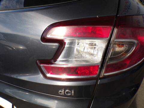 Piloto Portón Derecho Renault Megane F9Q872 III SPORT TOURER