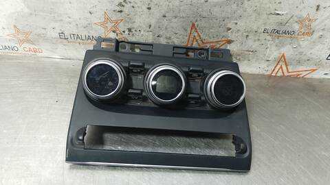 Foto 4ª: Mando Calefacción A. A. Renault Captur TECHNO 140CV 103KW [H5H 490] (2022)