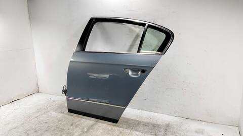 Foto 3ª: Puerta Trasera Izquierda Volkswagen Passat 1.4 16V TSI 1390 CM3) 122CV [CAX] (2005)