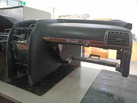 Foto 4ª: Salpicadero Peugeot 407 140CV 103KW (2004)