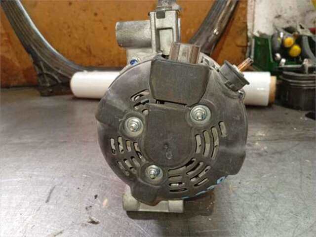 Foto 3ª: Alternador Toyota Verso 2.0 D-4D [1AD-FTV]