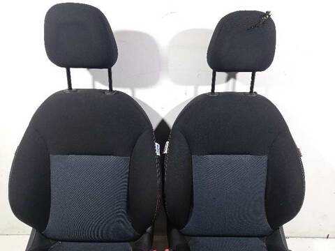 Foto 2ª: Asientos Traseros Peugeot 208 BUSINESS LINE 68CV 50KW [ZM01] (2015)