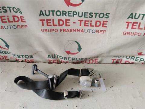 Cinturón Delantero Derecho Toyota Rav4 1800