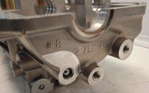 Foto 3ª: Culata Hyundai Santa Fe 2.7 V6 CAT 189CV 139KW (2006)