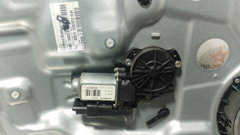 Foto 2ª: Elevalunas Manual Trasero Derecho Kia Ceed CONCEPT 115CV 85KW [D4FB] (2010)