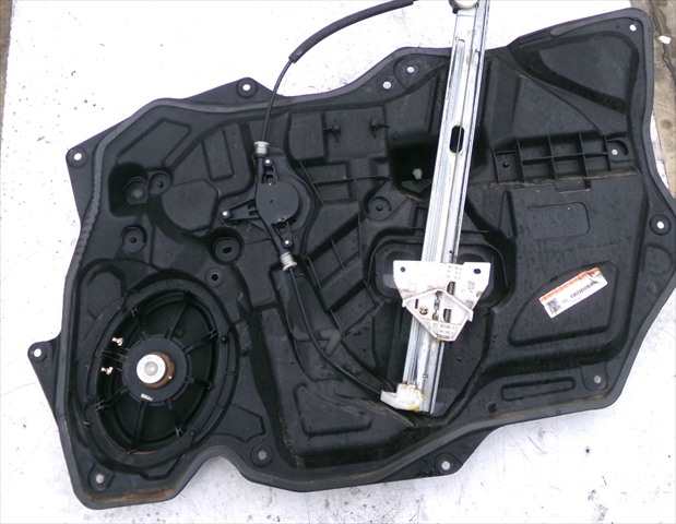 Foto 2ª: Elevalunas Eléctrico Delantero Izquierdo Mazda 3 1.6 D 2009-2013 [Y6] (2010)