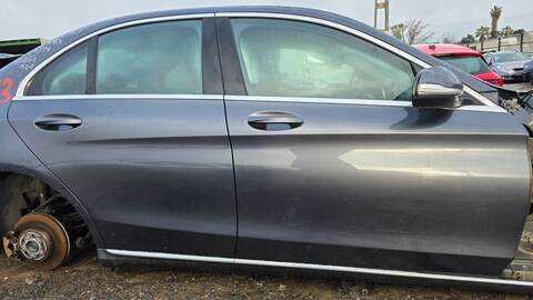 Puerta Delantera Derecha Mercedes Clase C 160 651921 BERLINA AUT.