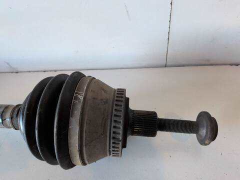 Foto 3ª: Transmision Delantera Izquierda Audi A4 BKN AVANT (2005)