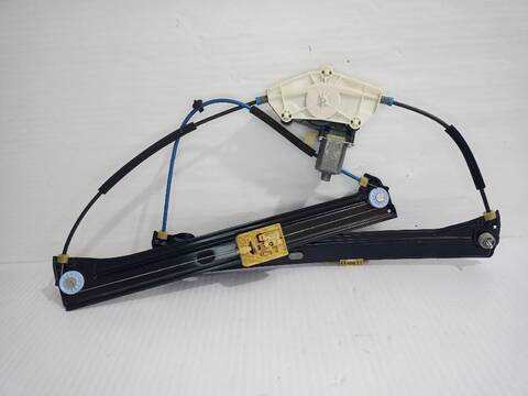 Foto 3ª: Elevalunas Eléctrico Delantero Derecho Volkswagen Touran ADVANCE BMT 110CV [CRKB] (2015)