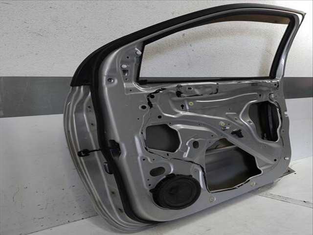Foto 3ª: Puerta Delantera Derecha Ford Ranger T20DD0J 213 CV 157KW [YN2X] (2021)