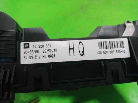 Foto 2ª: Caja Reles Fusibles Opel Zafira COSMO 120CV [Z19DT] (2005)