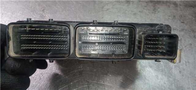 Foto 3ª: Centralita Motor ECU Dacia Duster 1.5 ESSENTIAL [1.5 LTR. - 85 KW BLUE DCI DIESEL FAP CAT]