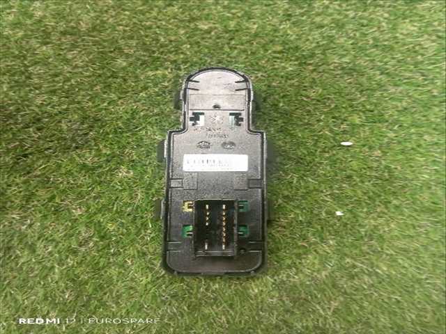 Foto 2ª: Botonera Elevalunas Peugeot 207 1.3 G [KFT KF01] (2012)