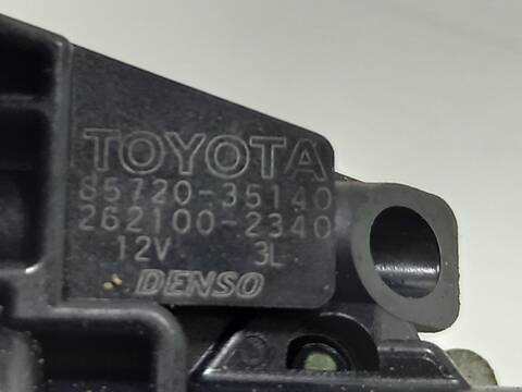 Foto 2ª: Elevalunas Manual Trasero Derecho Toyota Urban 1NR (2009)