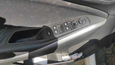 Botonera Elevalunas Opel Grandland HN02