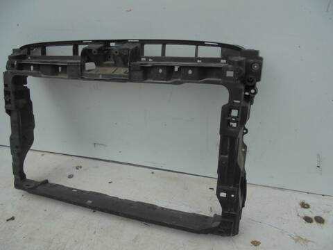 Foto 4ª: Panel Frontal Volkswagen Passat ADVANCE BMT 120CV 88KW [DCX] (2016)