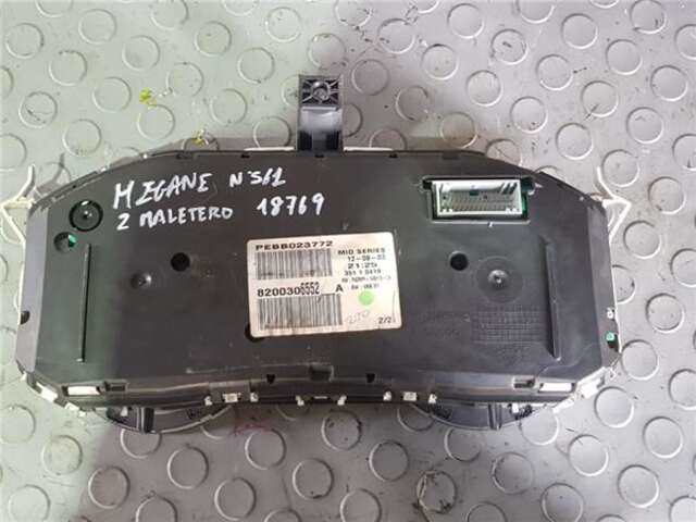 Foto 2ª: Cuadro de Instrumentos Renault Megane 1.9 CONFORT AUTHENTIQUE [1.9 LTR. - 88 KW DCI DIESEL] II BERLINA 5P (10.2002-_) [F9Q B8]