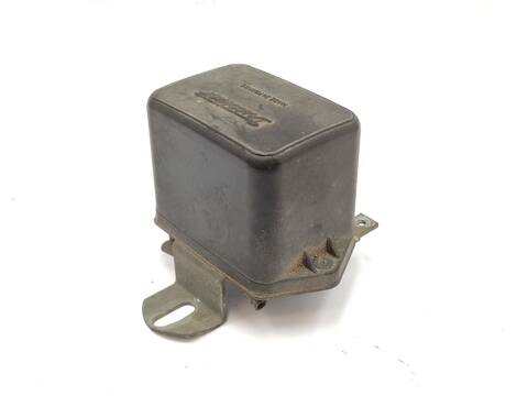 Foto 2ª: Centralita Motor ECU Citroen Dyane 6 DYANE 6 30CV 22KW [M28] (1973)