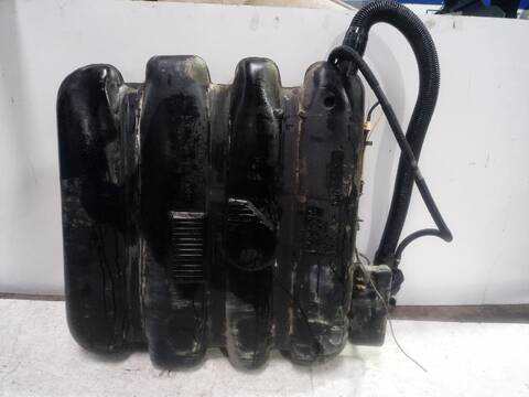 Foto 2ª: Deposito de Combustible Mercedes Vito 112 CDI 638.094) 122CV [OM 611] (1996)