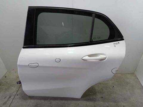 Puerta Trasera Izquierda Mercedes Clase G 230 GLA 200 156.943) 156CV 115KW