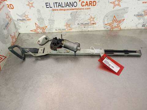 Cinturón Delantero Derecho Mercedes Clase C 160 170CV 125KW