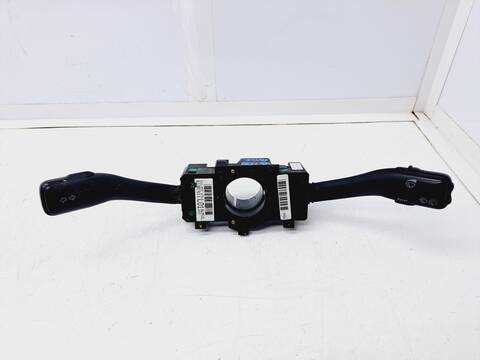 Mando Multifuncion Audi A3 1.8 T AMBIENTE 150CV 110KW