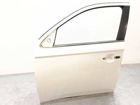 Puerta Delantera Izquierda Mitsubishi Outlander 2.0 HYBRID 4WD GG2W) 121CV 89KW