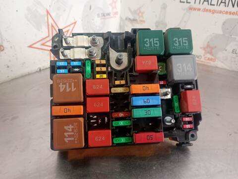 Caja Reles Fusibles Citroen C4 FEEL BERLINA 110CV 81KW