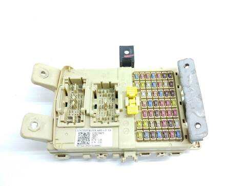 Caja Reles Fusibles Kia Stonic BUSINESS 84CV 62KW