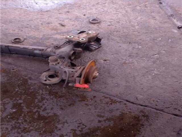 Foto 2ª: Puente Trasero Peugeot 2008 1.6 GT LINE [1.6 LTR. - 88 KW BLUE-HDI FAP]