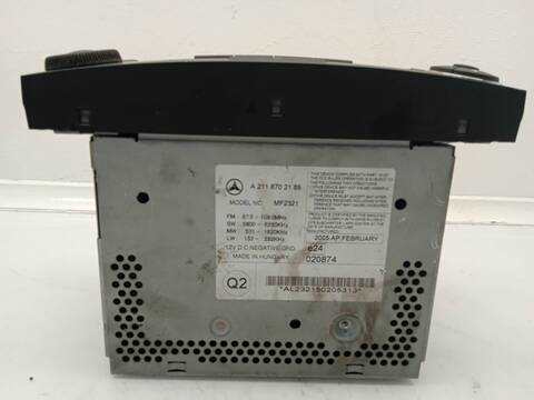 Foto 2ª: Sistema Audio Radio CD Mercedes Clase E 180 2.2 CDI CAT BERLINA 150CV 110KW [OM646961] (2005)