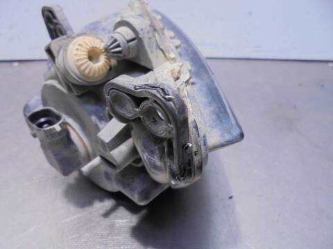 Foto 3ª: Faro Antiniebla Delantero Izquierdo Seat Ibiza ERENCE 86CV 63KW [CBZ] (2013)