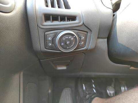 Mando Luces Ford Focus M1DD BERLINA